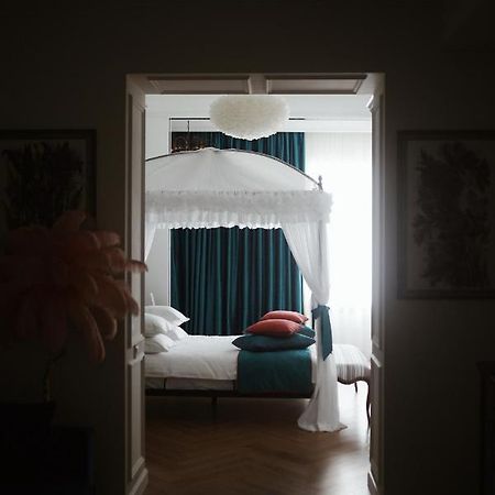 Mola Mola Apart Hotel Lviv Kültér fotó