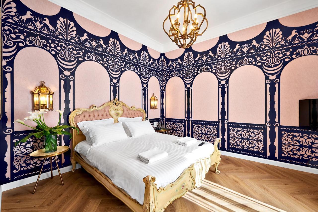 Mola Mola Apart Hotel Lviv Kültér fotó