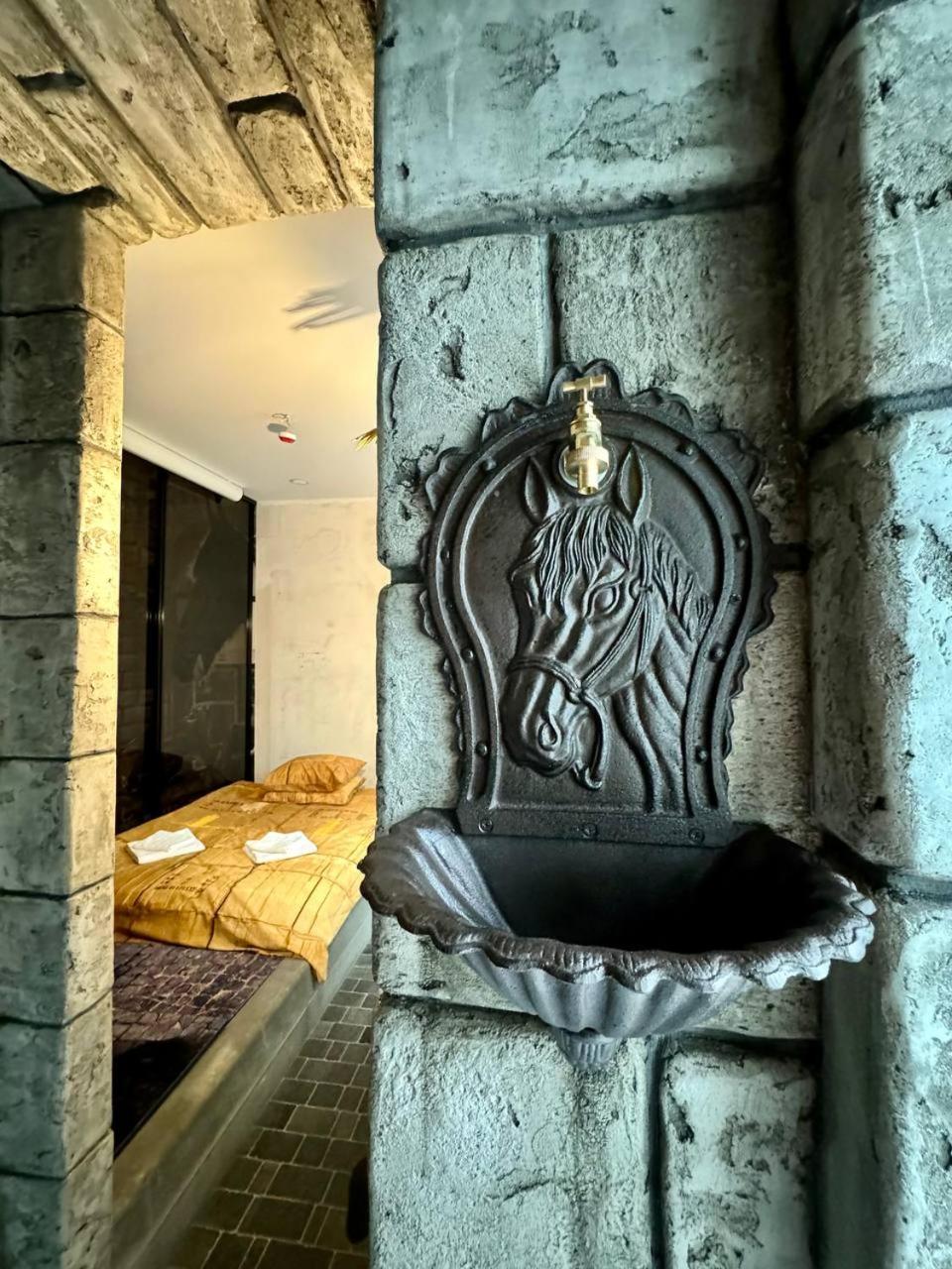 Mola Mola Apart Hotel Lviv Kültér fotó